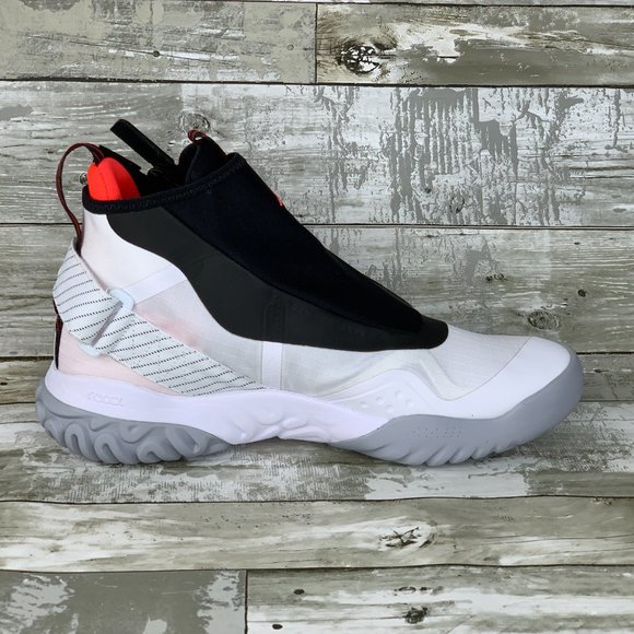 JORDAN Proto React Z  White/Bright Crimson-Black  CI3794-100 - Picture 3 of 10